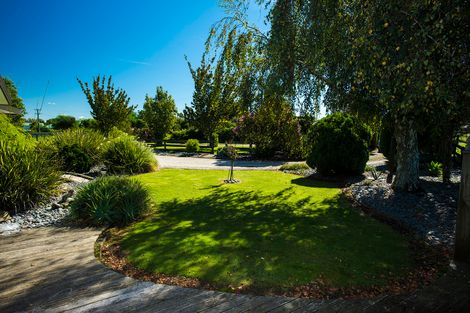 Photo of property in 24 Cameron Road, Makauri, Gisborne, 4071