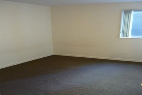 Photo of property in Montreaux Apartments, 2d/164 The Terrace, Wellington Central, Wellington, 6011