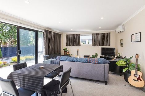 Photo of property in 15 Thomson Street, West End, Palmerston North, 4412