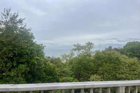 Photo of property in 18 Wade River Road, Stanmore Bay, Whangaparaoa, 0932