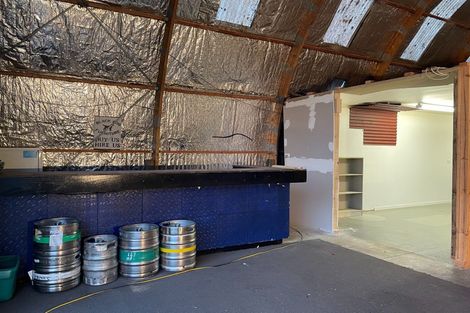 Photo of property in 110 Te Henga Road, Waitakere, Henderson, 0781