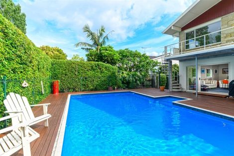 Photo of property in 38 Marywil Crescent, Hillcrest, Auckland, 0627