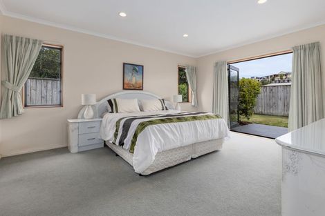 Photo of property in 22 Lorna Irene Drive, Raumati South, Paraparaumu, 5032