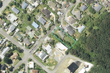 Photo of property in 87 Milton Terrace, Picton, 7220