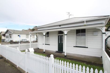 Photo of property in 201 Carlyle Street, Napier South, Napier, 4110