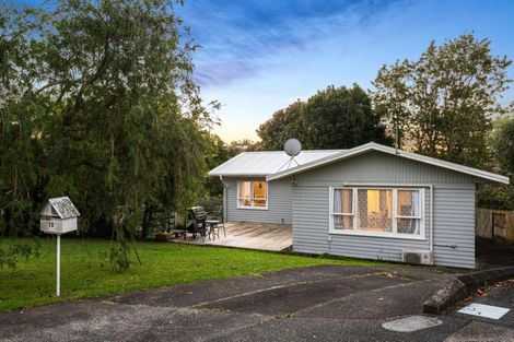 Photo of property in 12 Orsova Place, Lynfield, Auckland, 1042