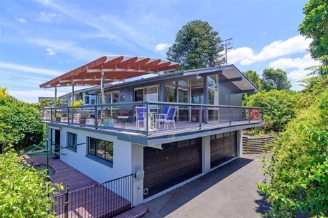 Photo of property in 21 Grand Vue Road, Kawaha Point, Rotorua, 3010