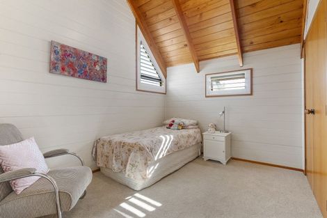 Photo of property in 23 Clyside Avenue, Half Moon Bay, Auckland, 2012