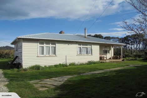 Photo of property in 17 Settlement Road, Papatotara, Tuatapere, 9691