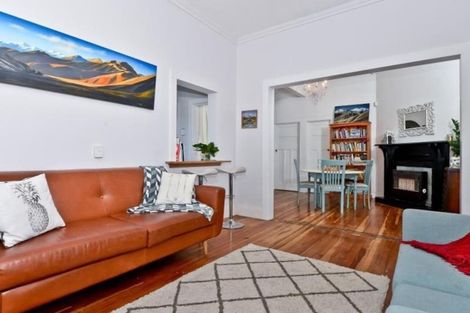 Photo of property in 48 Te Aroha Street, Hamilton East, Hamilton, 3216