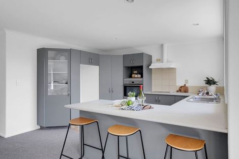 Photo of property in 5 Locksley Lane, Hamilton East, Hamilton, 3216