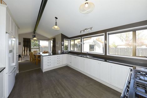 Photo of property in 448c Harewood Road, Harewood, Christchurch, 8051