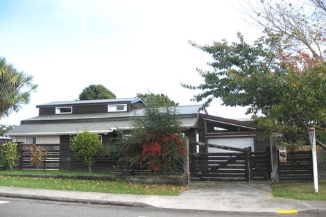 Photo of property in 10 Victor Road, Raumati Beach, Paraparaumu, 5032
