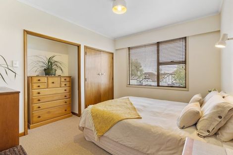 Photo of property in 24 Kerswill Place, Pakuranga, Auckland, 2010