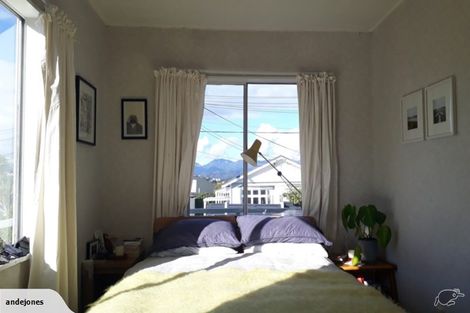 Photo of property in 2 Overtoun Terrace, Hataitai, Wellington, 6021