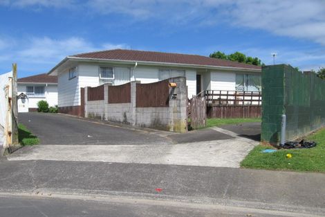 Photo of property in 1/26 Navigator Place, Papatoetoe, Auckland, 2025