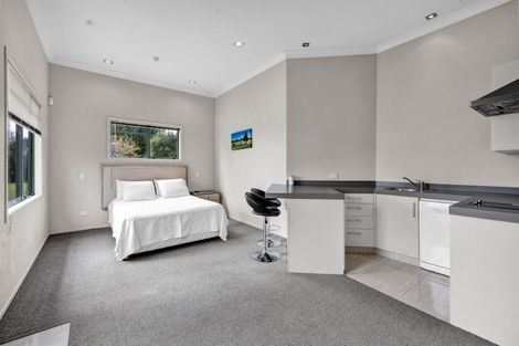 Photo of property in 484 Corbett Road, Lepperton, New Plymouth, 4373