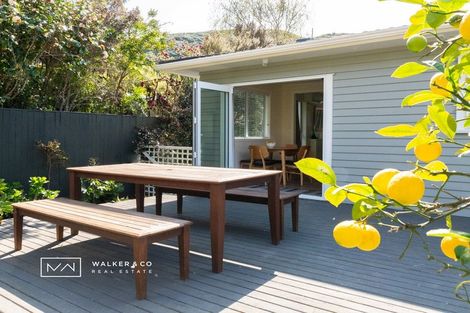 Photo of property in 40 Larchmont Grove, Totara Park, Upper Hutt, 5018