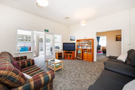 Photo of property in 12 Ngaio Street, West End, Palmerston North, 4412