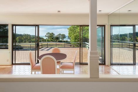 Photo of property in 239 Broomfields Road, Whitford, Howick, 2571