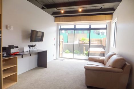Photo of property in Vedado Apartments, 208/41 Hopper Street, Mount Cook, Wellington, 6011