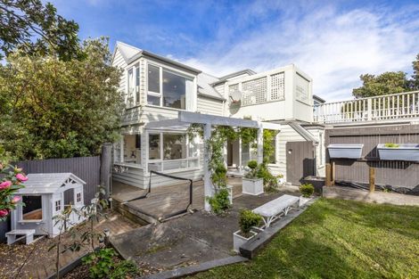 Photo of property in 38 Whanake Street, Titahi Bay, Porirua, 5022