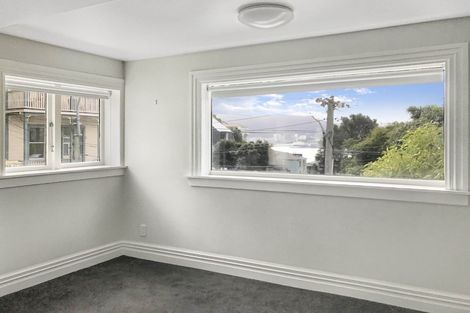 Photo of property in 2 Telford Terrace, Oriental Bay, Wellington, 6011