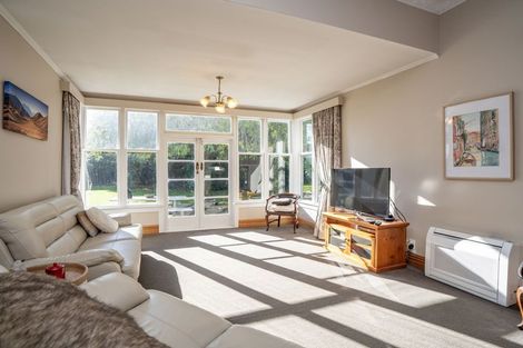 Photo of property in 22 Duke Street, Gladstone, Invercargill, 9810