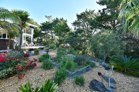 Photo of property in 84a Scott Road, Stanmore Bay, Whangaparaoa, 0932