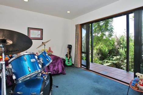 Photo of property in 33 Harry Ell Drive, Cashmere, Christchurch, 8022