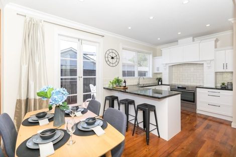 Photo of property in 135 Rimu Street, Maeroa, Hamilton, 3200