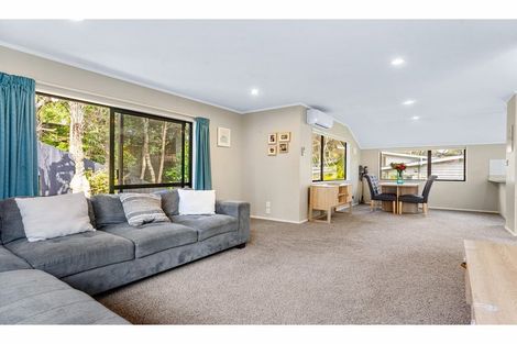 Photo of property in 2/46 Powrie Street, Glenfield, Auckland, 0629