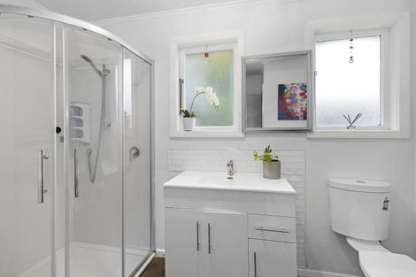 Photo of property in 81 Bird Grove, Stokes Valley, Lower Hutt, 5019