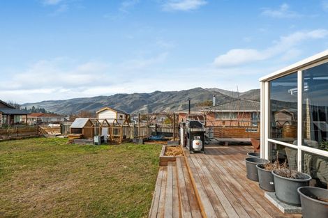 Photo of property in 60 Donegal Street, Cromwell, 9310