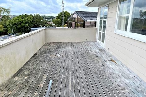 Photo of property in 1/70 Chartwell Avenue, Glenfield, Auckland, 0629