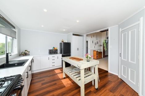 Photo of property in 41 Sandon Road, Feilding, 4702