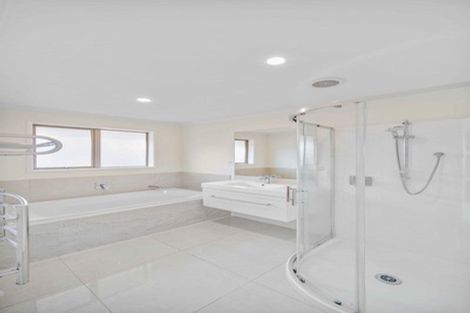 Photo of property in 22 Lamborn Drive, Papakura, 2110