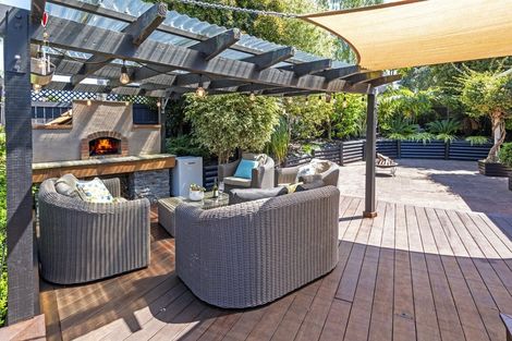 Photo of property in 8 Thurston Place, Bucklands Beach, Auckland, 2012