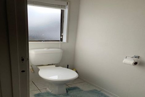 Photo of property in 2/116 Bucklands Beach Road, Bucklands Beach, Auckland, 2012