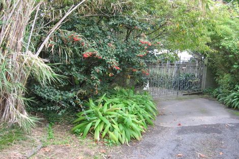 Photo of property in 3 Pakuranga Road, Pakuranga, Auckland, 2010