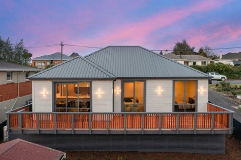 Photo of property in 2a Kennedy Road, Fairfield, Dunedin, 9018