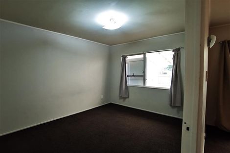 Photo of property in 2/9 Slim Place, Clendon Park, Auckland, 2103