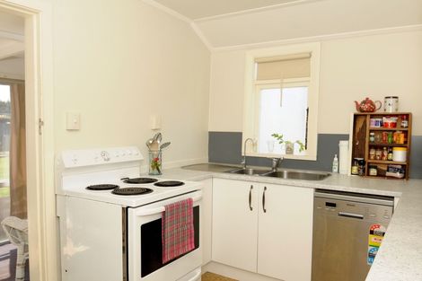 Photo of property in 104 Mill Road, Waimate, 7978