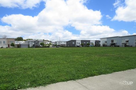 Photo of property in 20 Gilbert Hall Way, Swanson, Auckland, 0614