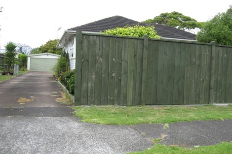 Photo of property in 7 Wallace Road, Mangere Bridge, Auckland, 2022