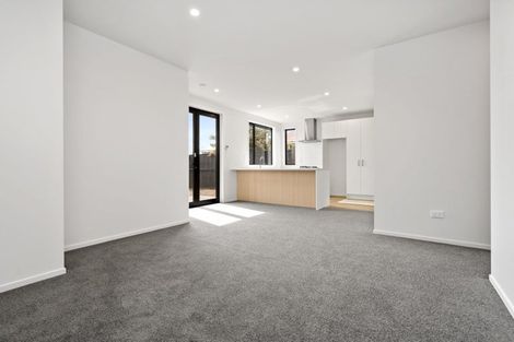 Photo of property in 1/4 Heath Street, Saint Andrews, Hamilton, 3200