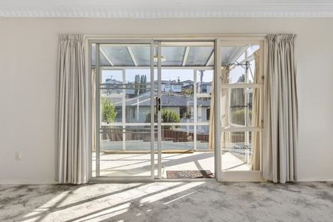 Photo of property in 26 Lynwood Place, Brookfield, Tauranga, 3110