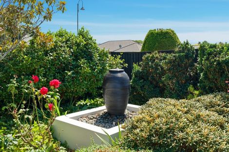 Photo of property in 18 Brookfield Drive, Northwood, Christchurch, 8051