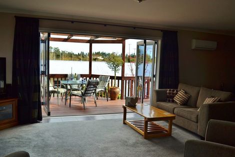 Photo of property in 2 Titoki Place, Inglewood, 4330