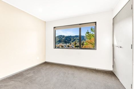 Photo of property in 27a Rawhiti Street, Stokes Valley, Lower Hutt, 5019